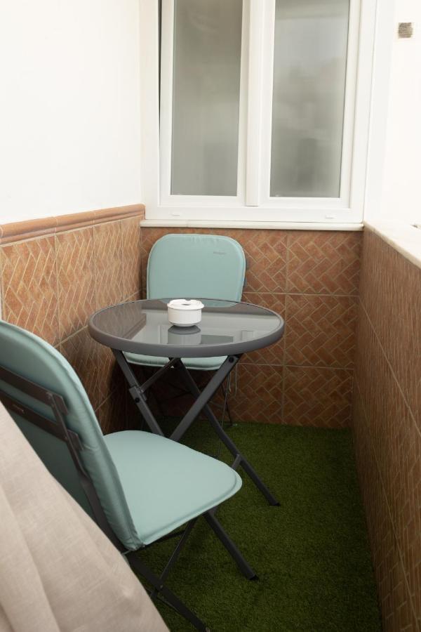 Lxr Waikiki Beach Front 3Hab. Tarifa Dış mekan fotoğraf